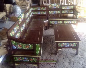 Kursi Sudut Minimalis Bunga