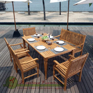 Set Kursi Makan Santai