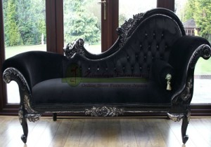 Bangko Sofa Hitam