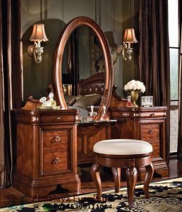 Meja Rias Jati Antik