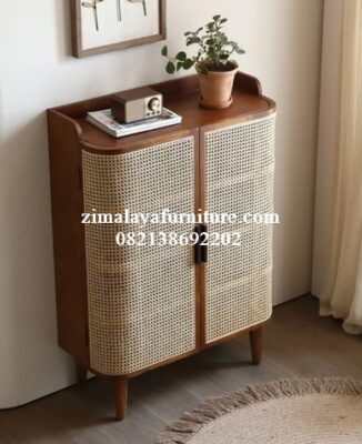 Rak Sepatu Kayu Jati Pintu Rotan